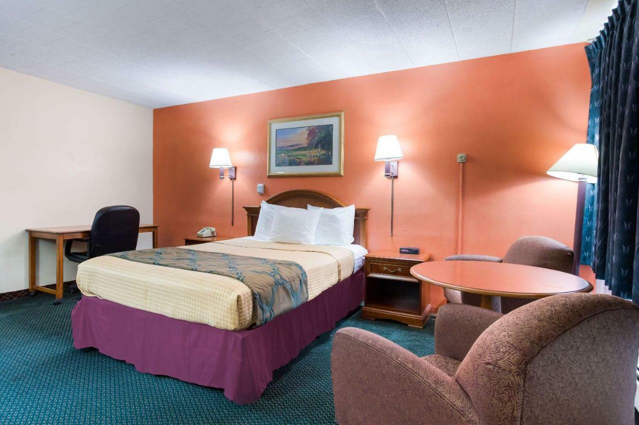 Royal Inn Clearfield Dış mekan fotoğraf